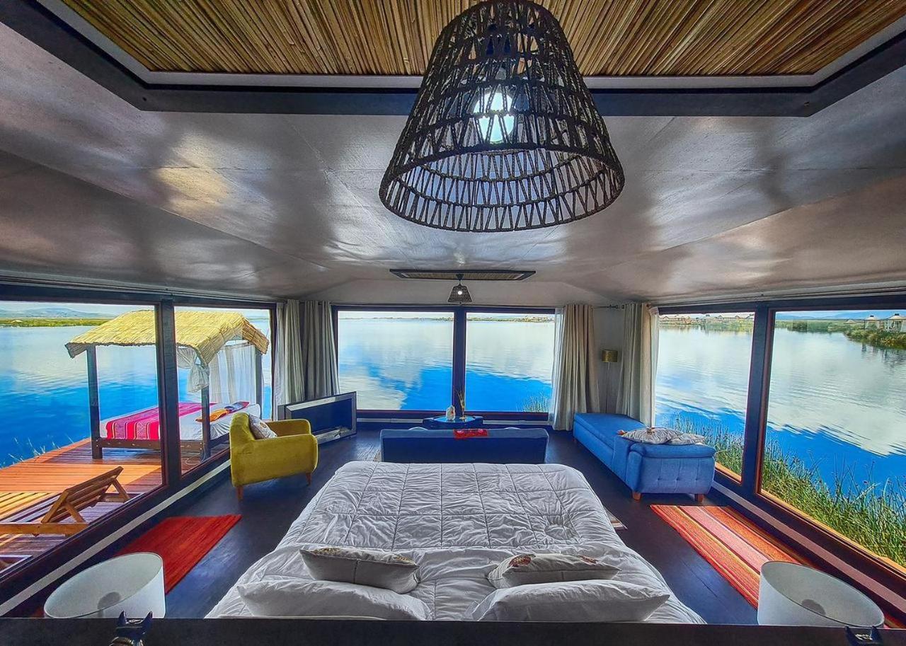 Uros Titicaca Lodge *